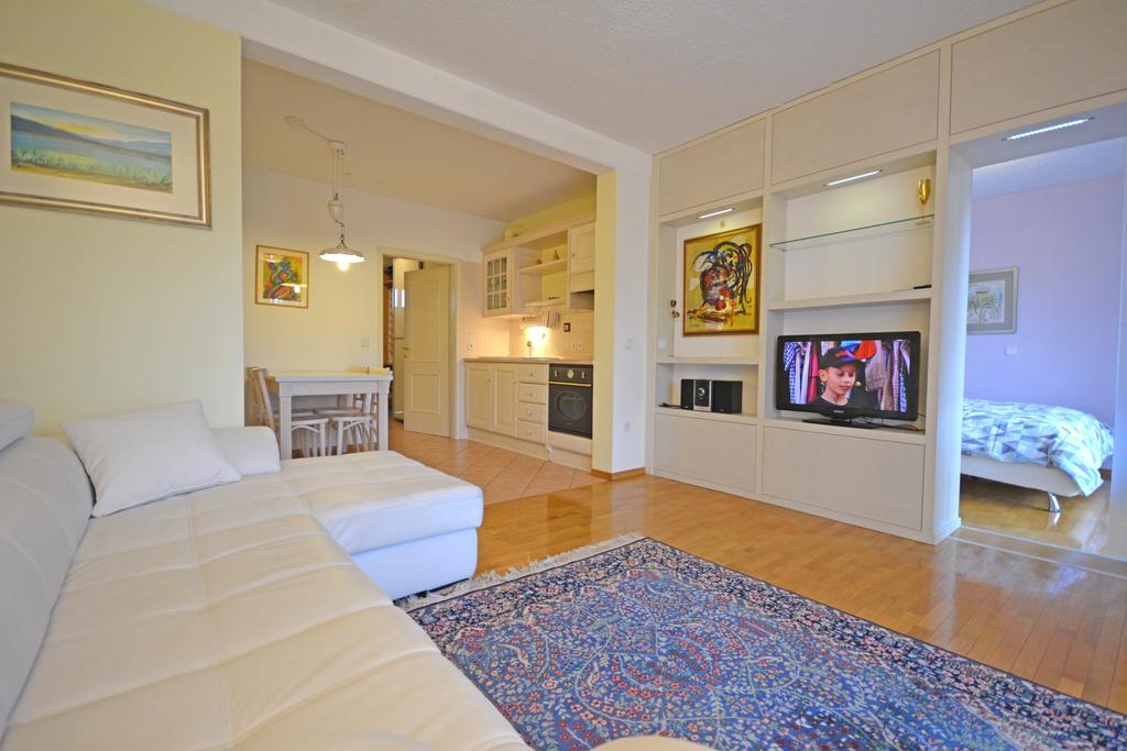 Apartment Amigo Bled Exteriör bild